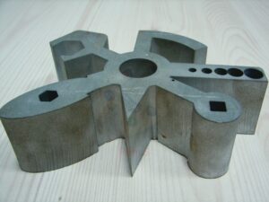 CNC de taiat cu jet de apa G3015