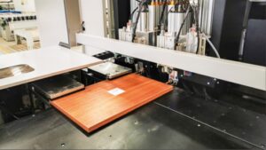 Centru de gaurire pe 6 fete